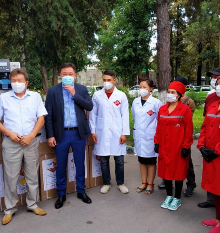 COVID -19: Компания «Дан Агро Продукты» передала реанимобиль скорой помощи и концентраторы для медицинских учреждений